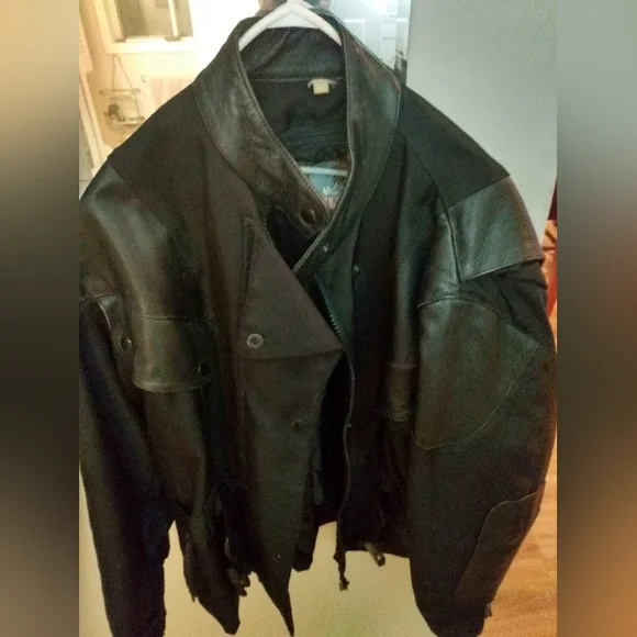 Motorcycle jacket - Picture 6 of 8